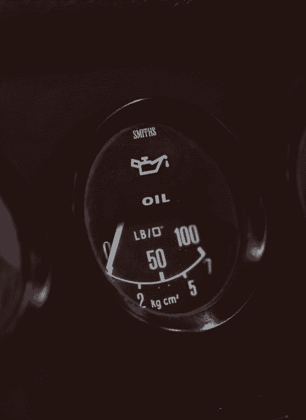 oil pressure gauge showing low